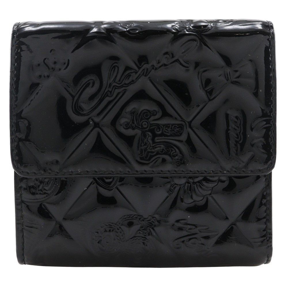Chanel Chanel Bi-Fold Quilted Patent Size ONE SIZE - 1 Thumbnail