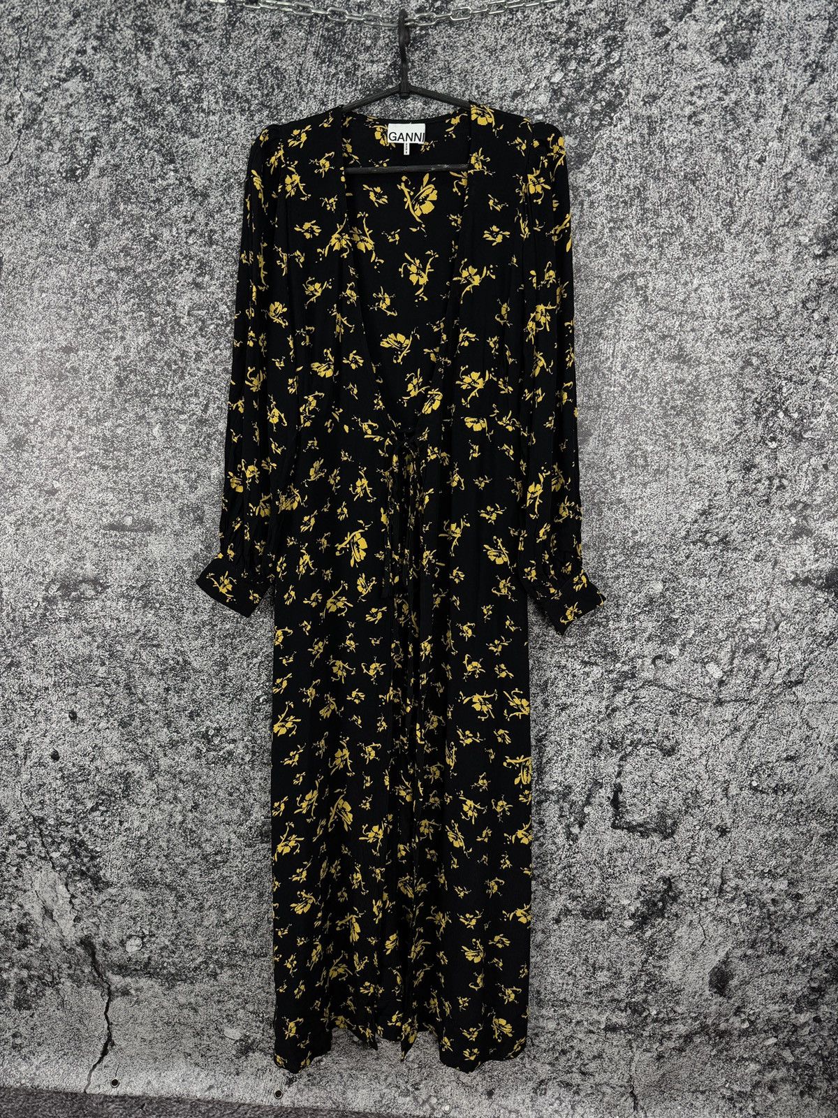 GANNI Black Floral Print Crepe Midi Wrap Dress Size 32 -  conticontadores.com.br