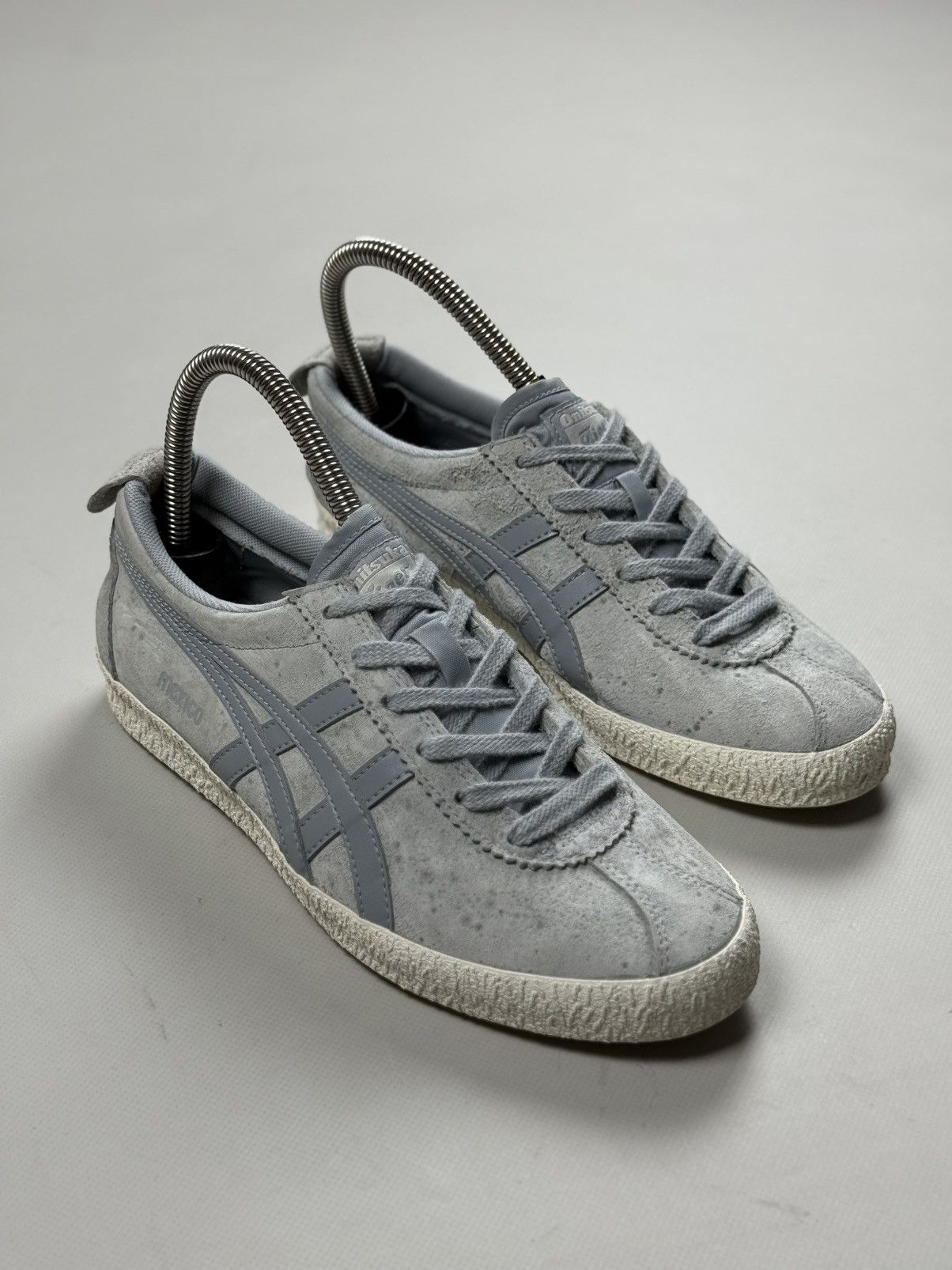 Asics ASICS Onitsuka Tiger Tokyo Low Top Lace Up Sneakers Shoes Size US 9 / IT 39 - 1 Thumbnail