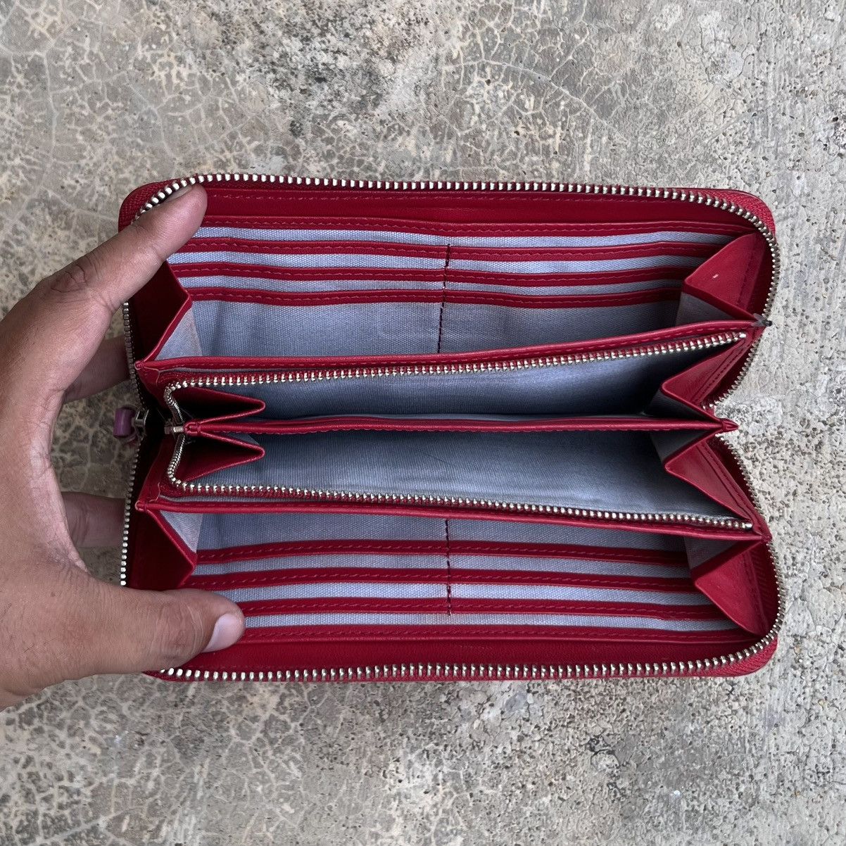 Vivienne Westwood Vivienne Westwood Long Wallet Round Zipper Polly Red Orb Size ONE SIZE - 8 Thumbnail