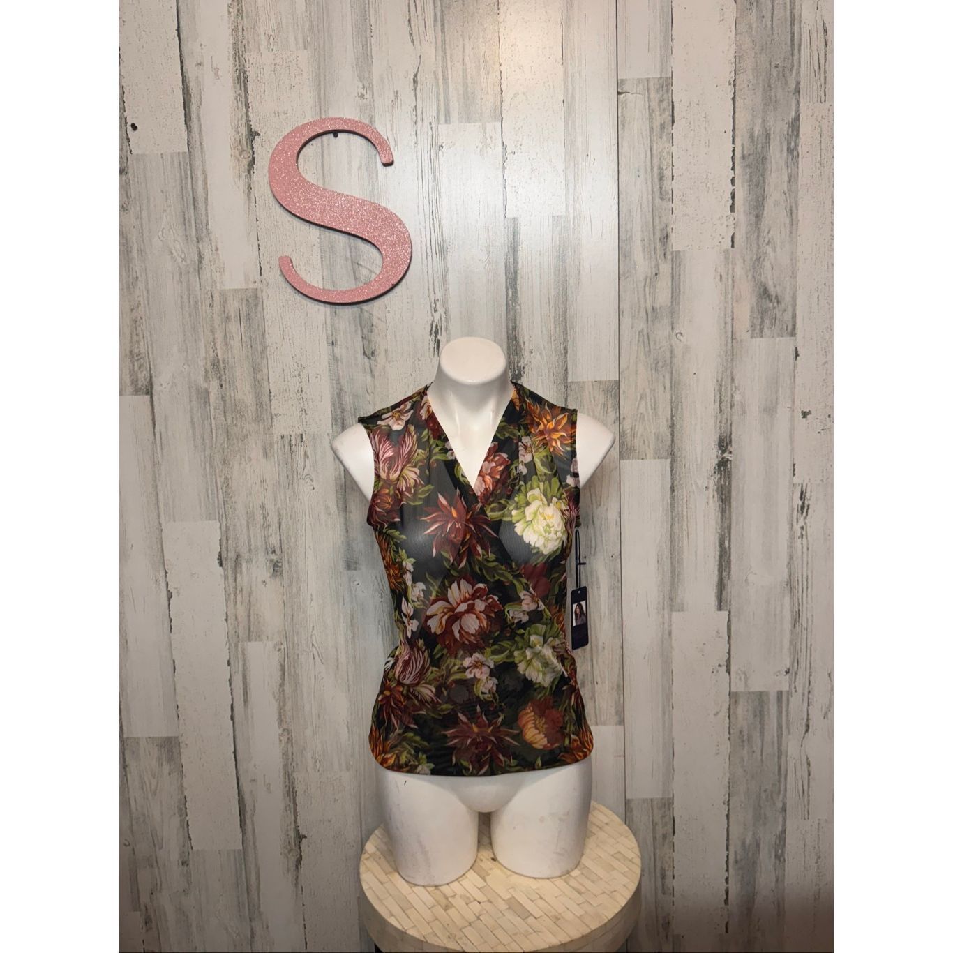 Other Rachel Roy Floral Mesh Sleeveless Wrap Top Size Small Size S / US 4 / IT 40 - 1 Thumbnail