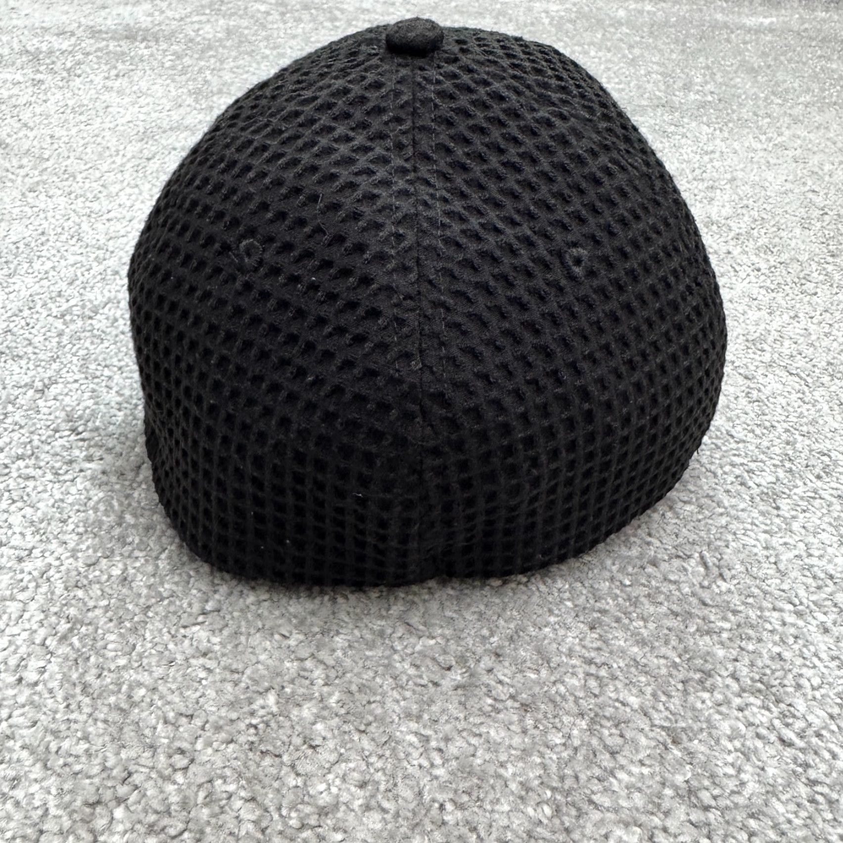 Express Express Hat Cap Mens S/M Black Knit Waffle Textured Embroidered Lion Adjustable Lightweight Casual Cap Size ONE SIZE - 4 Thumbnail