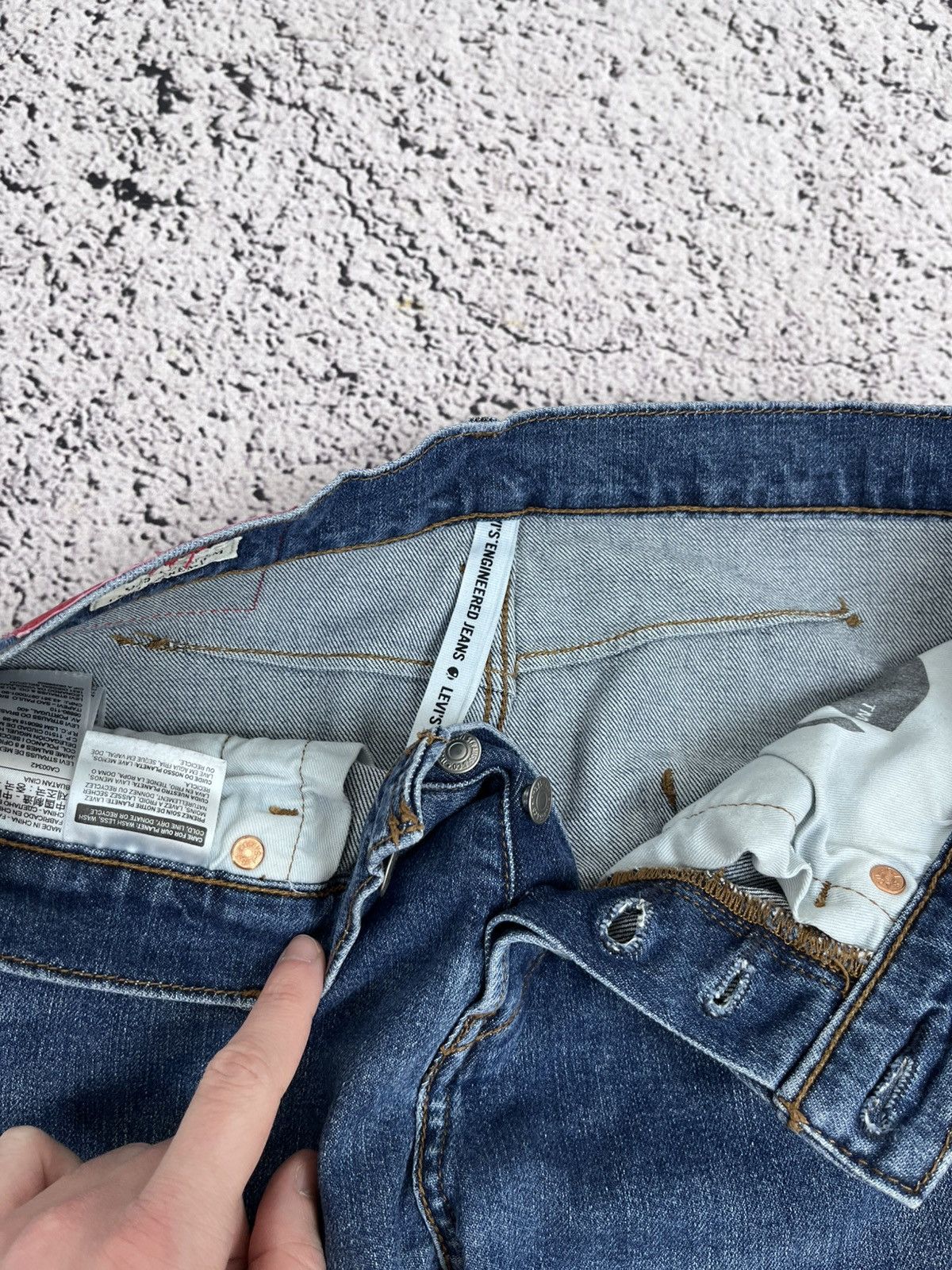 Levi's Vintage Levi's Engineered Vintage Twisted Jeans Size 29 Size US 29 - 5 Thumbnail