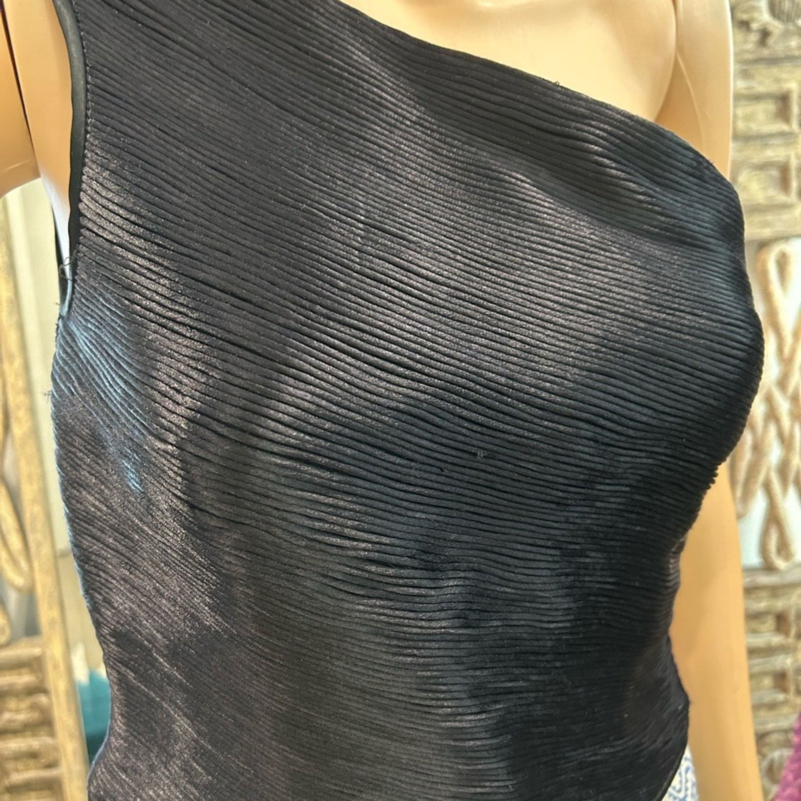 Andrew Marc Vintage Carmen black asymmetrical women’s party top medium Size M / US 6-8 / IT 42-44 - 7 Thumbnail