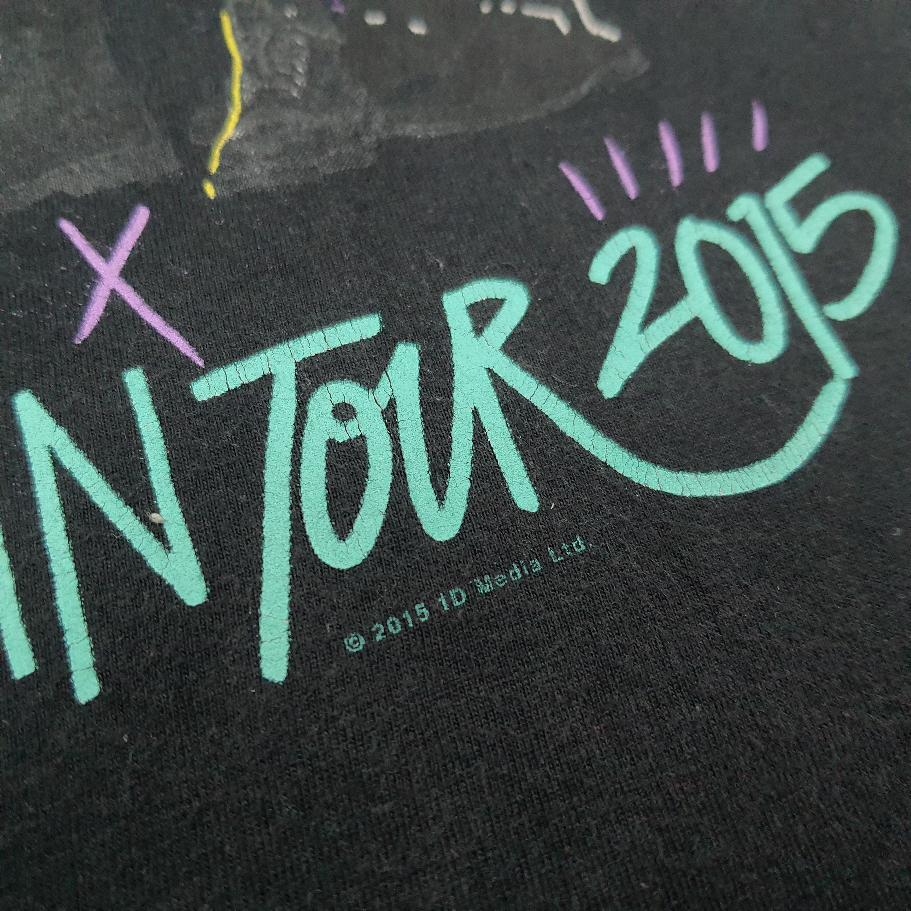 Vintage Vintage One Direction On The Road Again Tour 2015 C267N54 Size US M / EU 48-50 / 2 - 3 Thumbnail