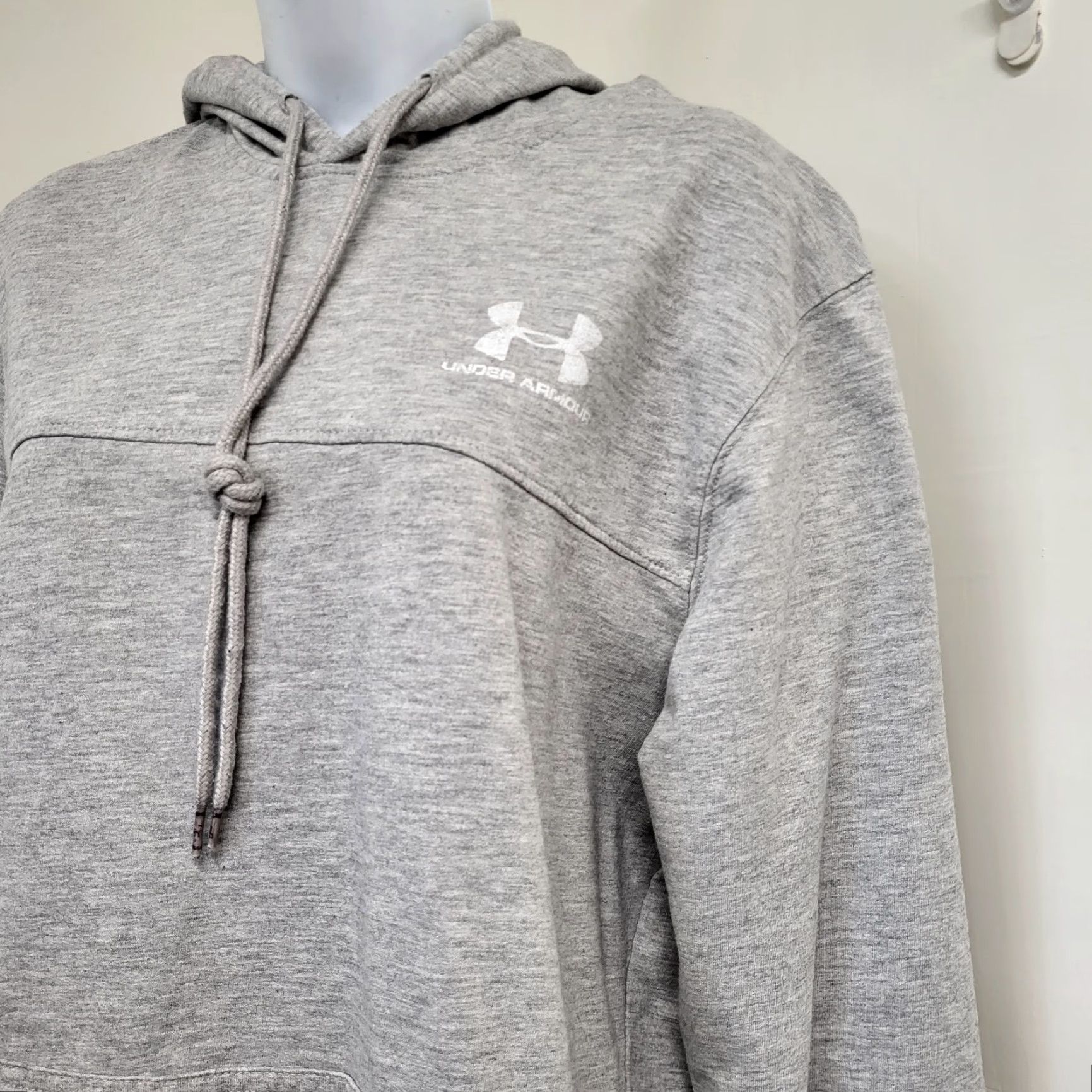 Under Armour Under Armour Men's L Pullover Hoodie Sweatshirt Heather Gray Kangaroo Pocket Sweatshirt Hoodie Gym & Training Mens Large Hooded Sweatshirt Size US L / EU 52-54 / 3 - 2 Thumbnail