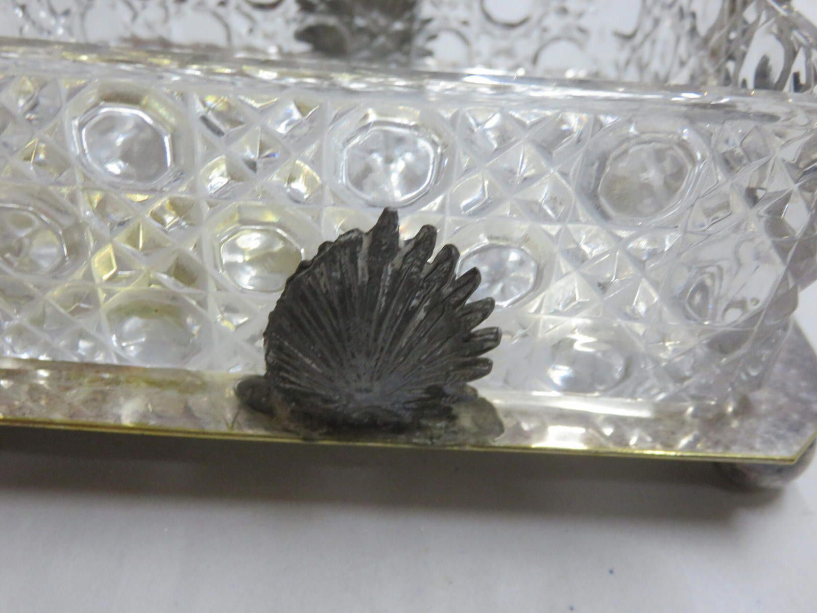 The Unbranded Brand Antique Cut Crystal Trinket Dish With Silver Plated Stand Size ONE SIZE - 5 Thumbnail