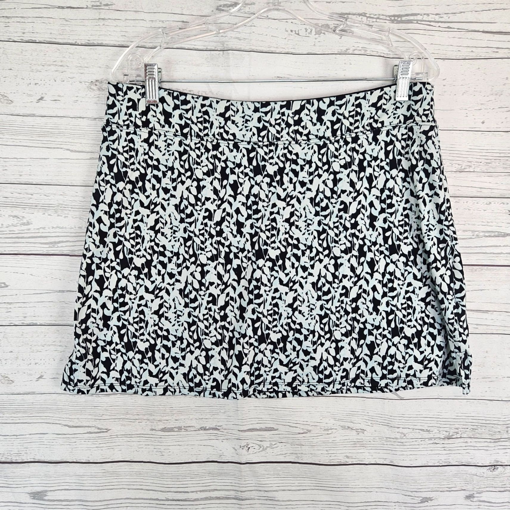 Vintage Tranquility Womens Skort Sz L Black Floral Pull On Skirt Short A-Line Summer Size ONE SIZE - 2 Thumbnail