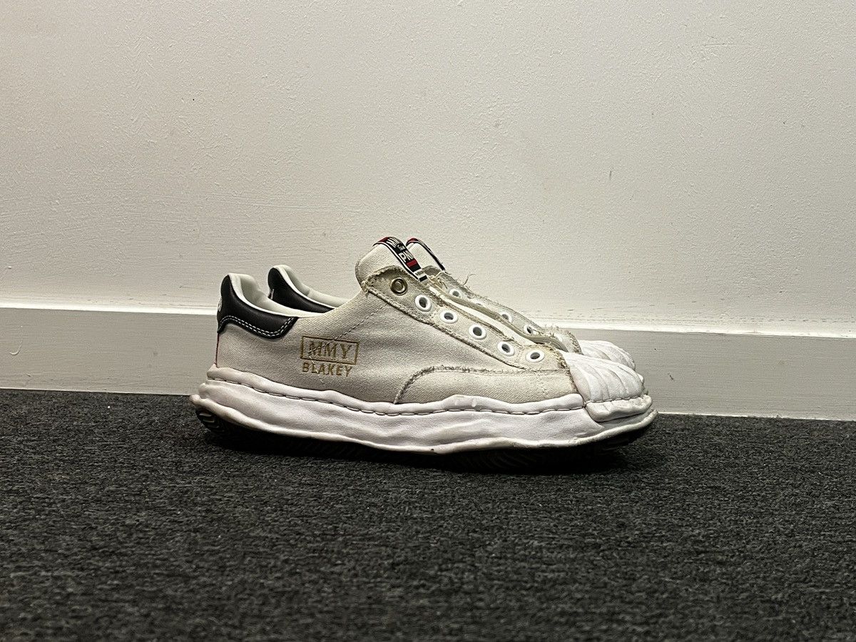 Maison MIHARA YASUHIRO Maison Mihara Yasuhiro x Phenomenon Blakey Low Sneakers Size US 9 / EU 42 - 1 Thumbnail