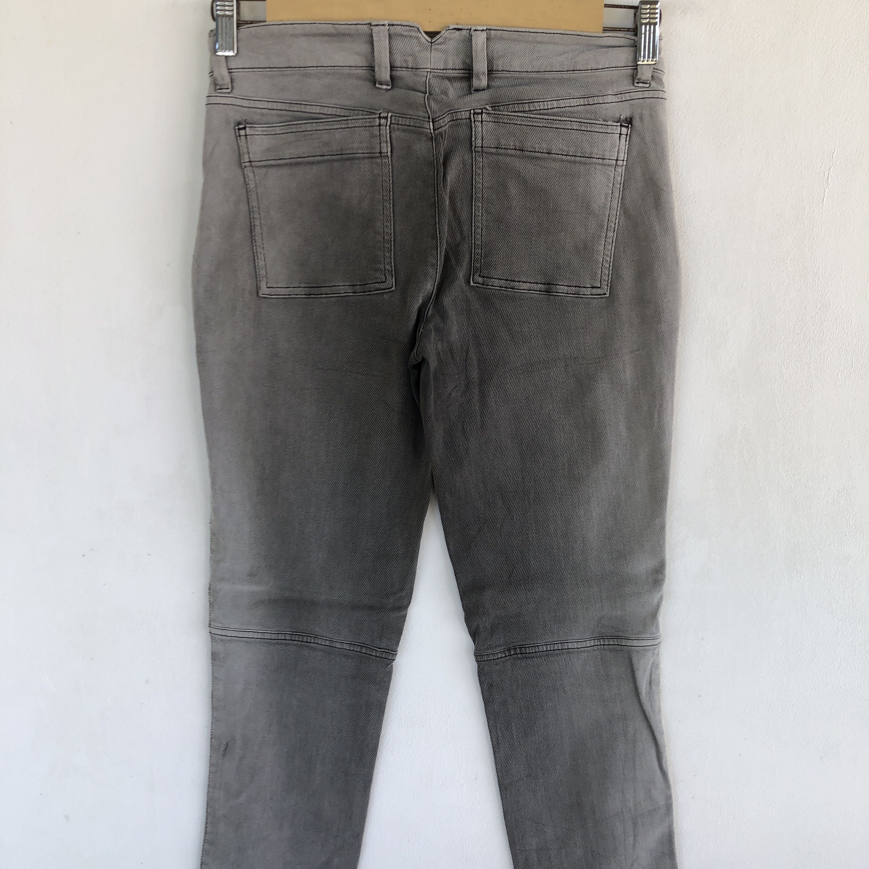 Japanese Brand Vintage Japanese Trousers Pants Slim Skinny Casual Trousers Size 28" / US 6 / IT 42 - 4 Thumbnail