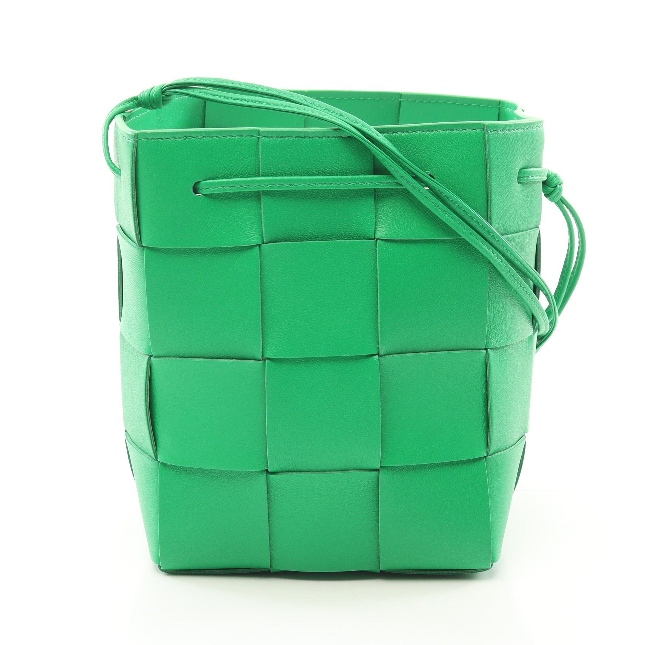 Bottega Veneta Small Cassette Bucket Shoulder Bag Leather Green