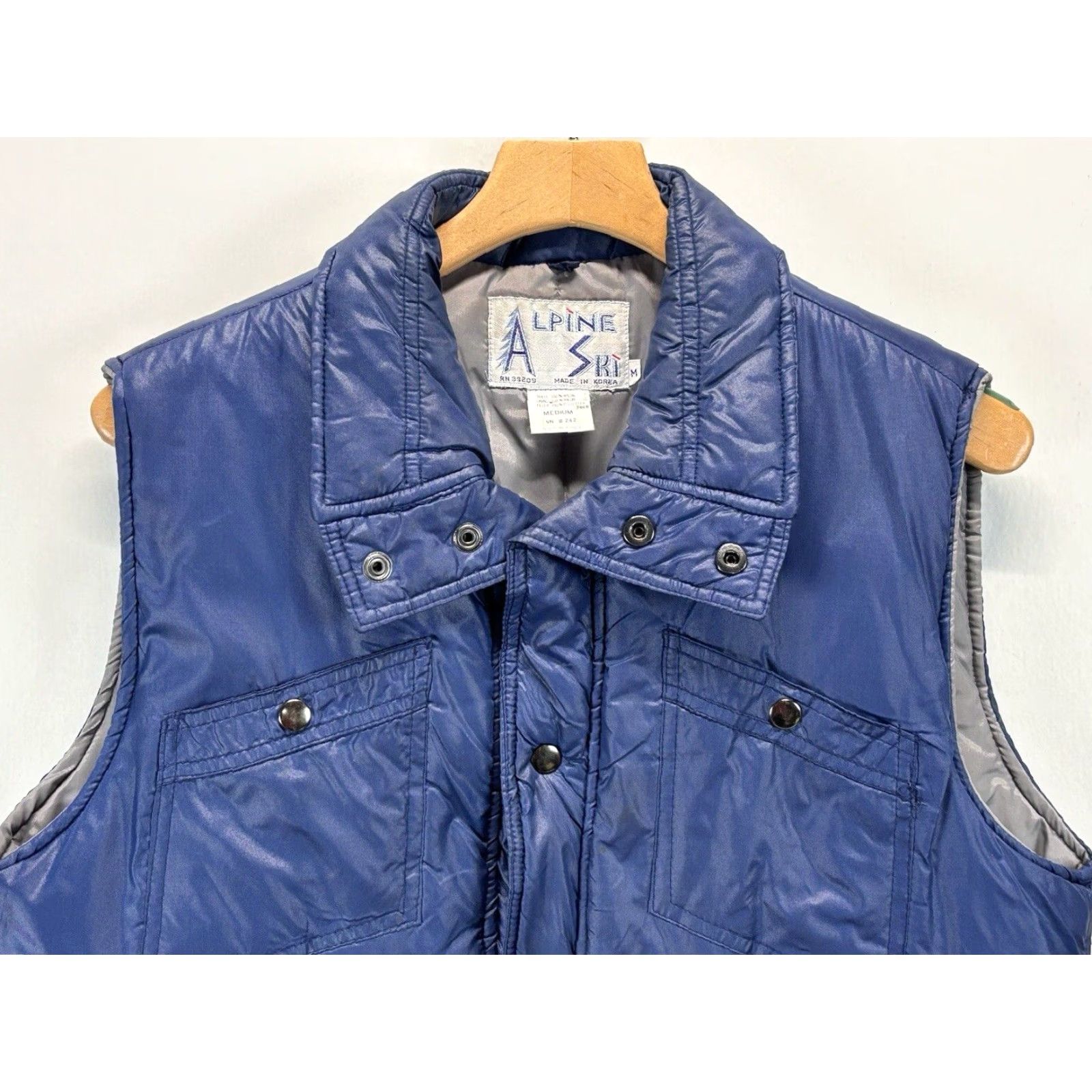 Vintage VINTAGE Alpine Ski Vest Blue Retro Puffer Vest Mens Medium Snap Closure Nylon Size US M / EU 48-50 / 2 - 2 Thumbnail