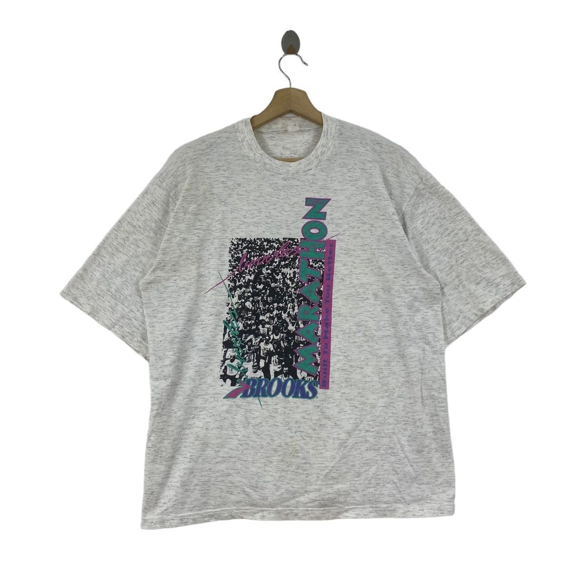 Brooks × Vintage Vintage 90s BROOKS MARATHON Brand Print Grey Short Sleeve Size US M / EU 48-50 / 2 - 1 Thumbnail