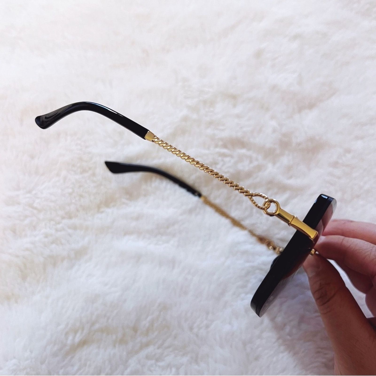 Other Gia Black Elegant Chain Link Oversized Sunglasses Size ONE SIZE - 7 Thumbnail