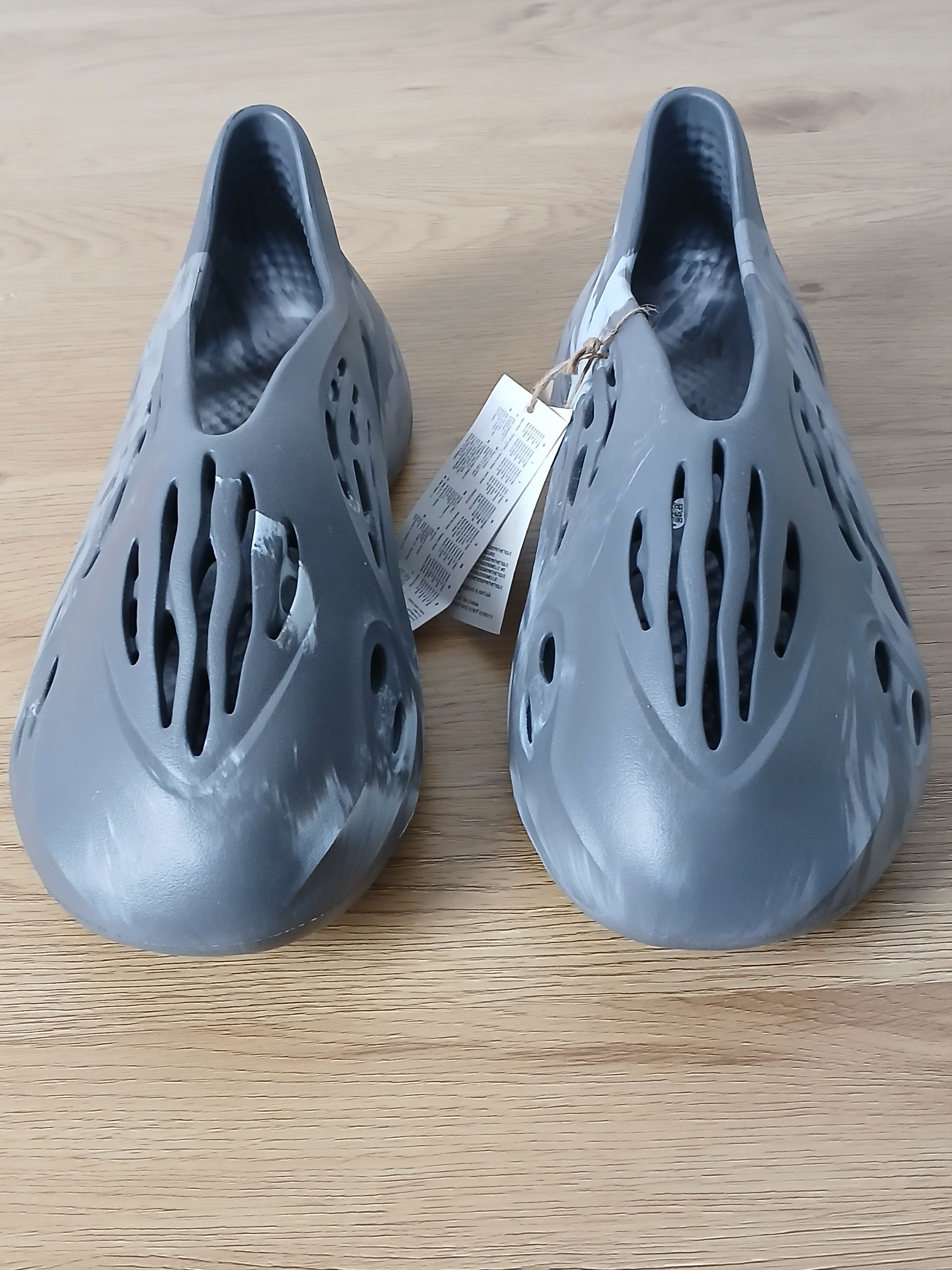 Adidas × Kanye West × Yeezy New Adidas Yeezy Foam Runner Size US 12 / EU 45 - 4 Thumbnail