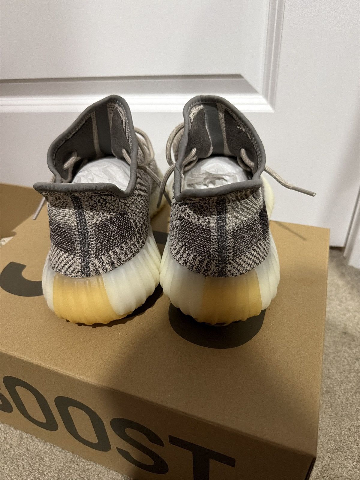 Yeezy Yeezy V2 Zyon - Size US 9.5 / EU 42-43 - 4 Thumbnail