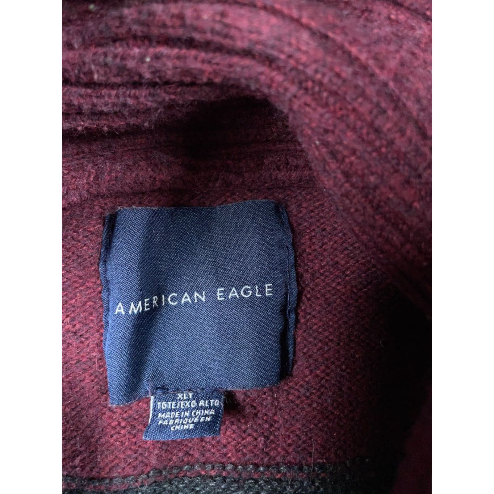 American Eagle Outfitters American Eagle Aztec Pattern Shawl Collar Sweater Adult Large Red Chunky Knit Size US L / EU 52-54 / 3 - 3 Thumbnail