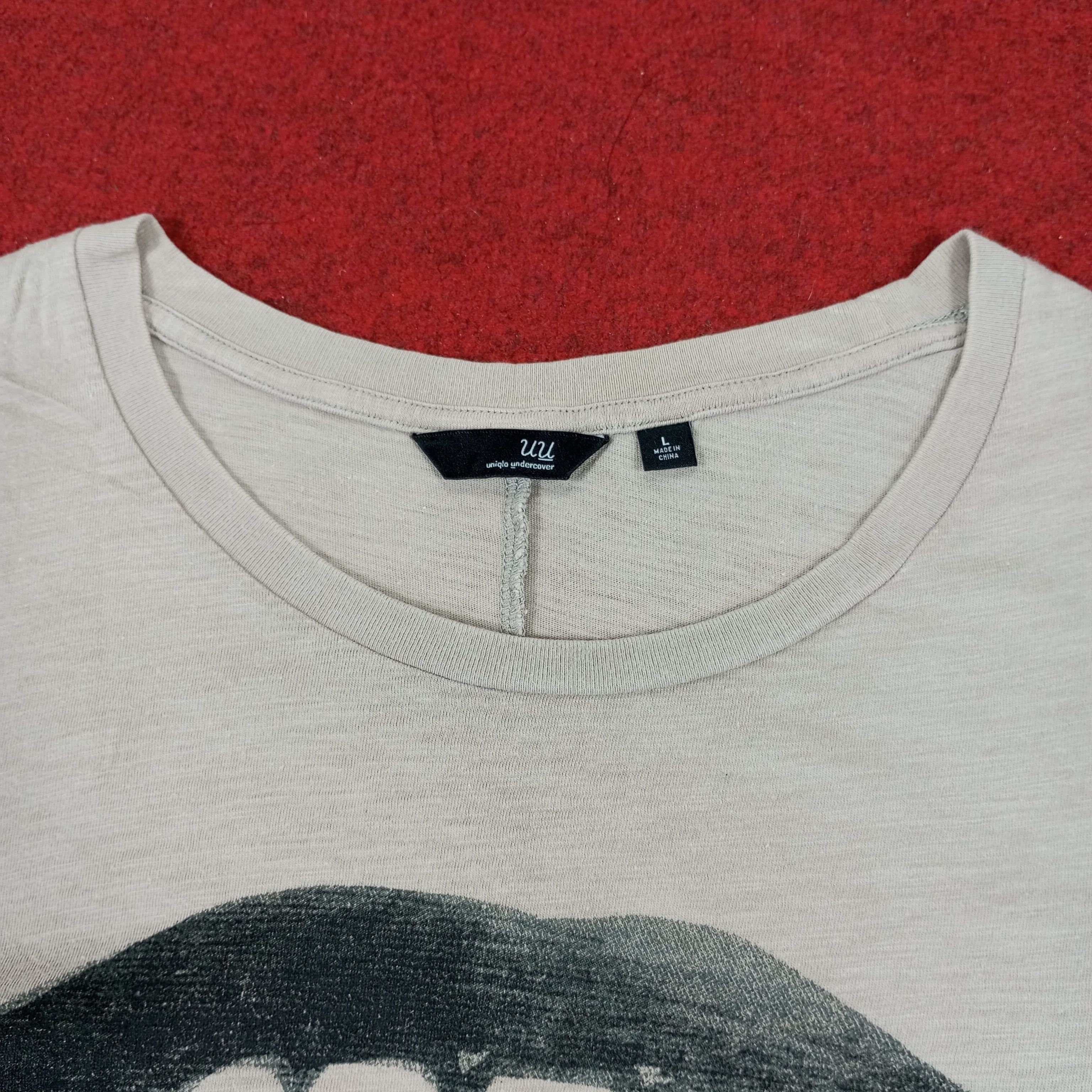 Undercover × Uniqlo Uniqlo Undercover Japanese Brand Streetwear Tshirt Size S / US 4 / IT 40 - 5 Thumbnail