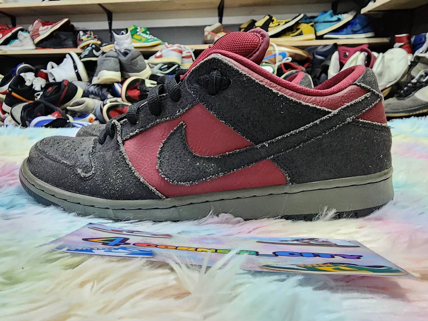 Nike Sb Dunk Low Black Team Red