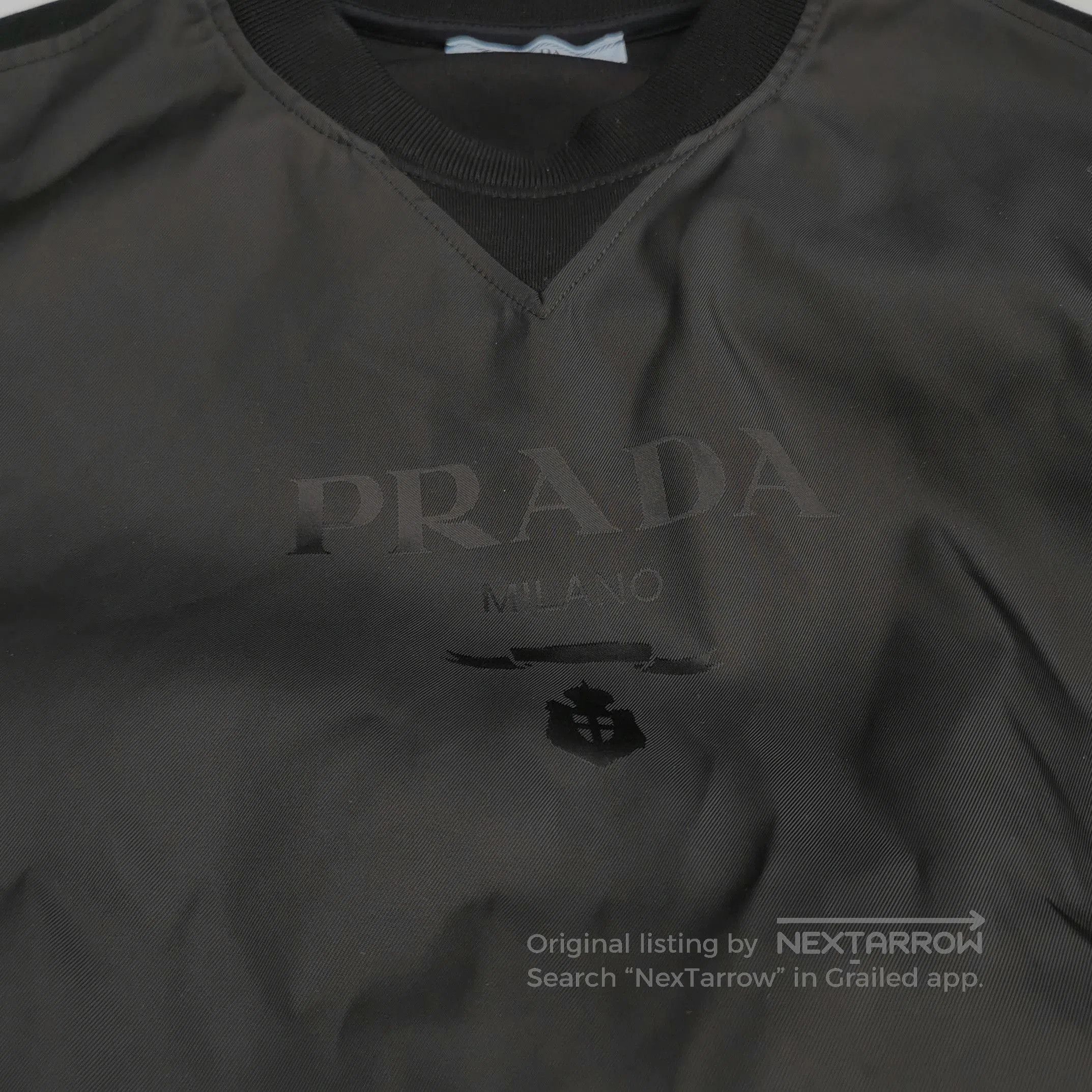 Prada Prada Logo Sweatshirt in Black for Women . Size XS / US 0-2 / IT 36-38 - 2 Thumbnail