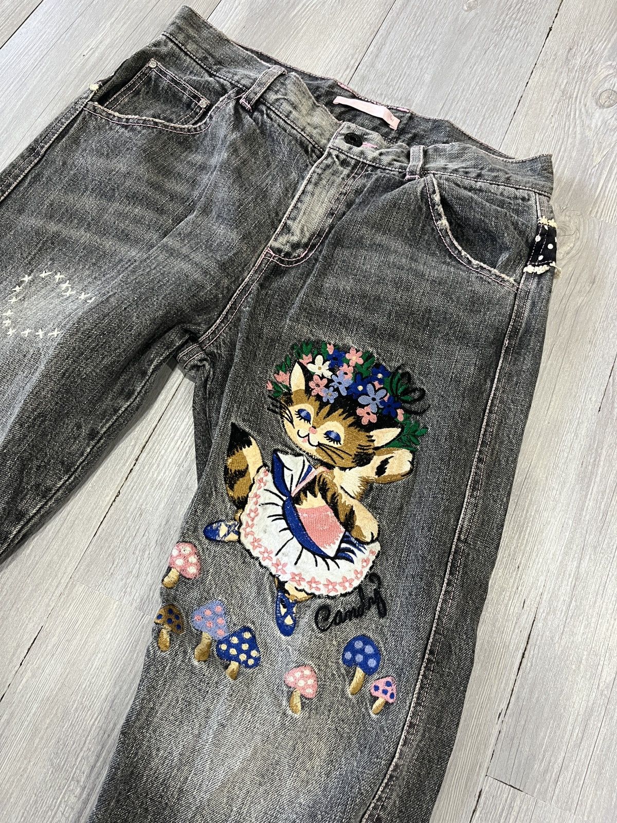 Hysteric Glamour Vintage candy stripper jeans with embroidery Cat & Rabbit Size US 29 - 1 Thumbnail