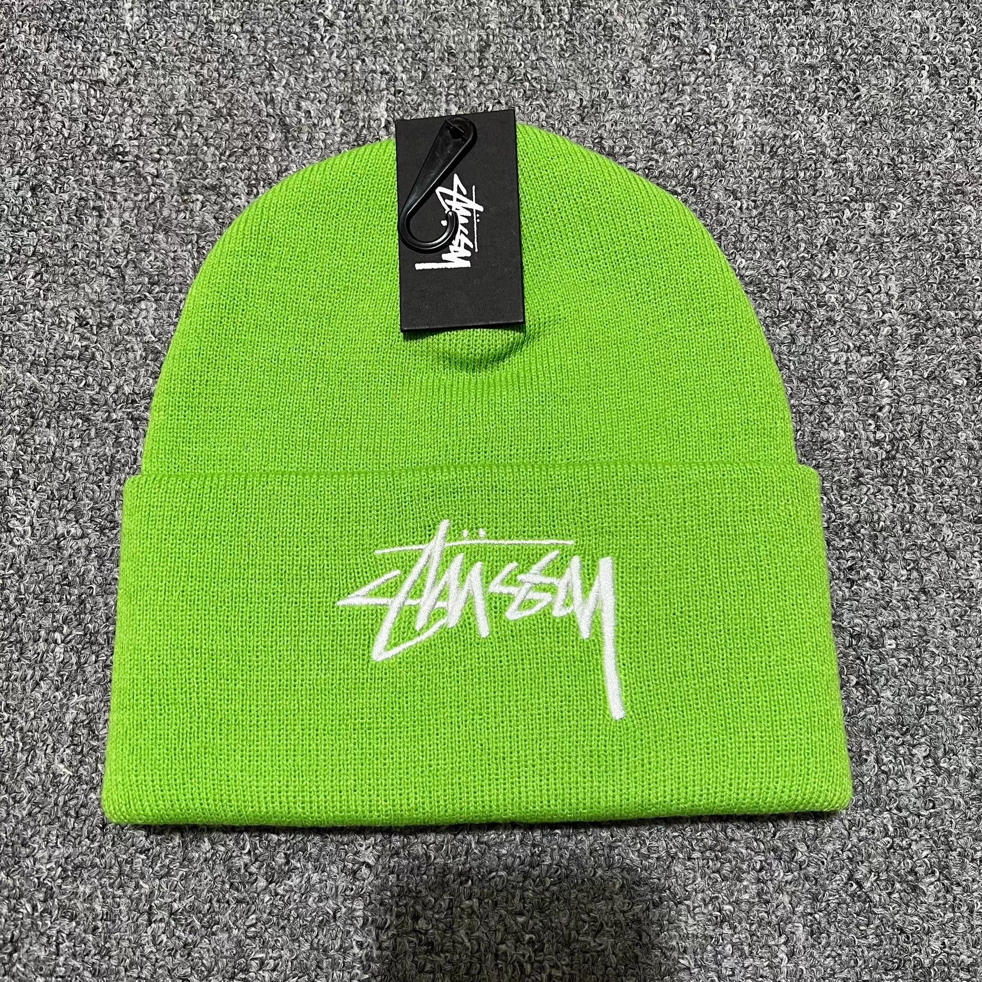 Stussy Stüssy Classic Embroidered Large Logo Knit Beanie Q7 Size ONE SIZE - 5 Thumbnail