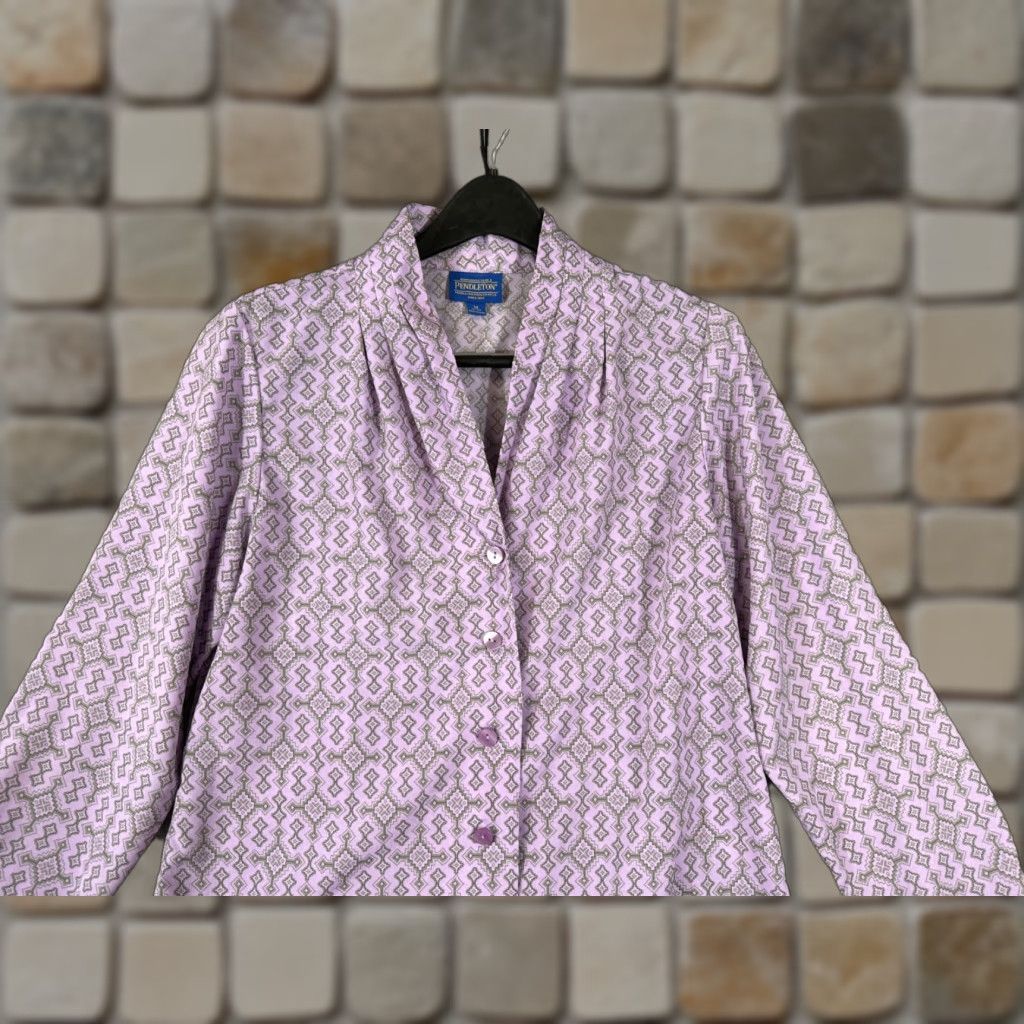 Pendleton VINTAGE Pendleton Button Up Shirt Womens 14 Purple Geometric Long Sleeve Pleated Collar Size XL / US 12-14 / IT 48-50 - 1 Thumbnail