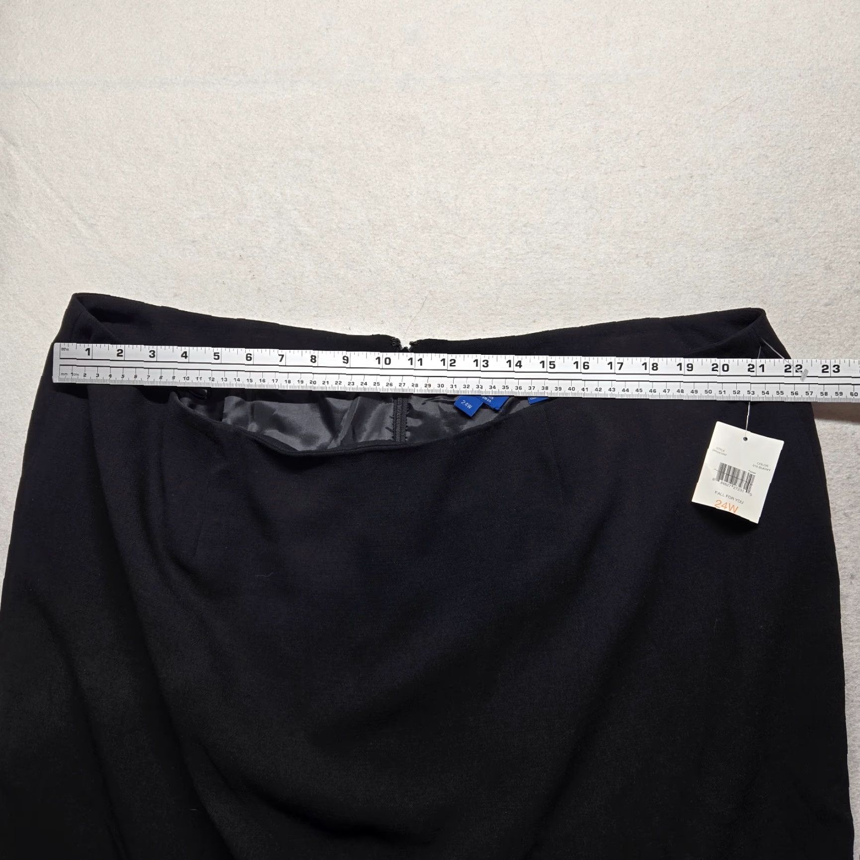 Vintage JH Collectibles Woman Skirt Adult 24W Black A-Line Knee Length Cotton Polyester Embroidered Lightweight Lined Plus Size NEW Womens Size 42" / US 20 - 5 Thumbnail