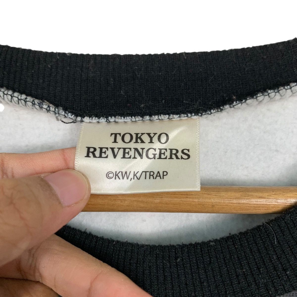 Japanese Brand TOKYO REVENGERS Tokyo Monji Gang Logo Sweatshirt #2227-C98 Size US L / EU 52-54 / 3 - 11 Thumbnail