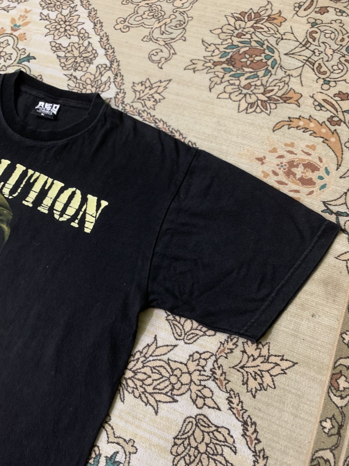 VINTAGE JOHN LENNON REVOLUTION