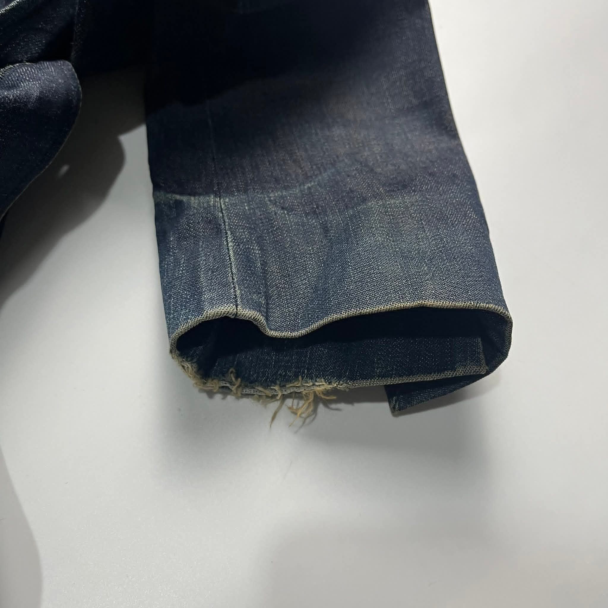 Blue Blue Japan Vintage Blue Blue Japan Denim Blazer Minor Distressed Size US S / EU 44-46 / 1 - 10 Thumbnail