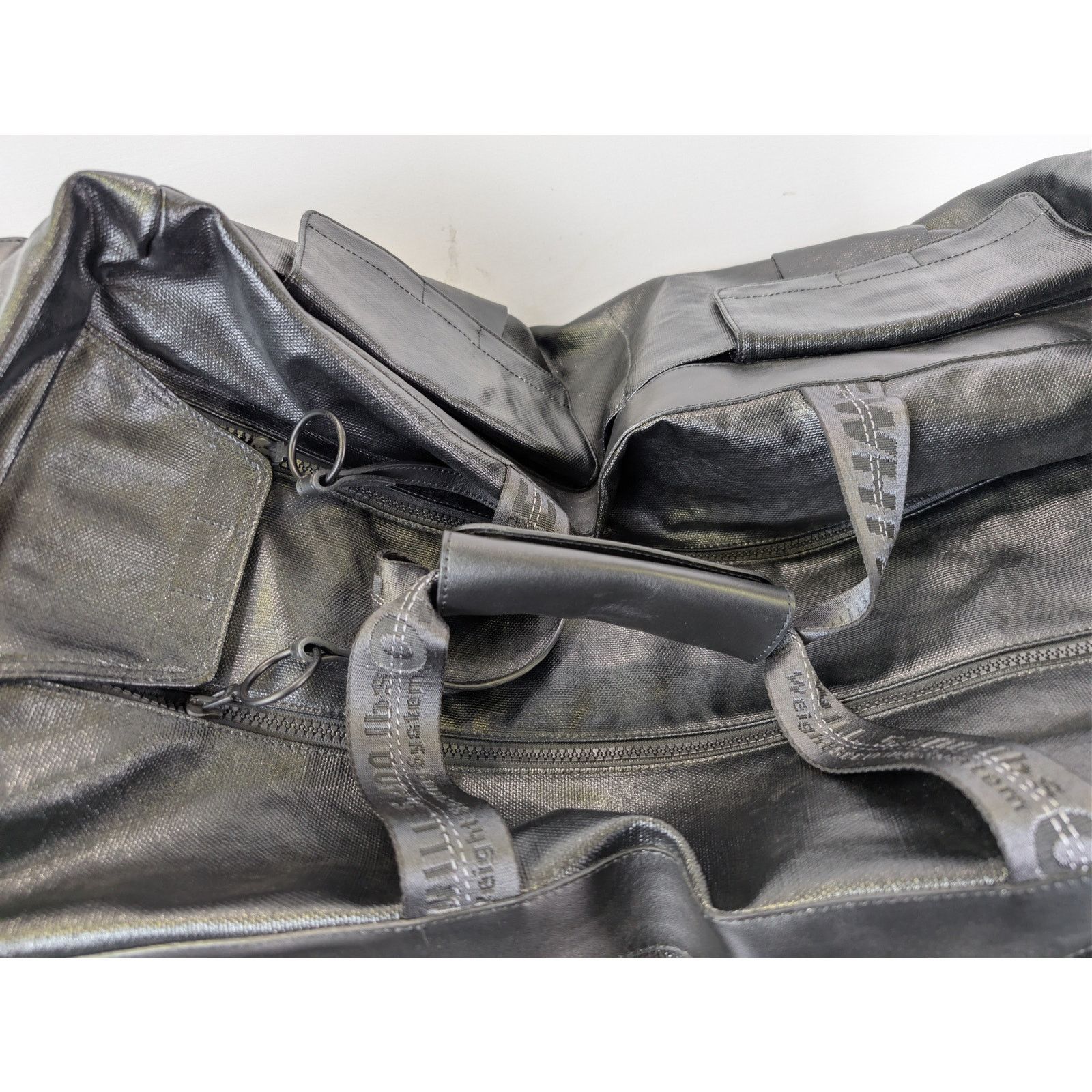 Off-White o1rshd1 Size: OS / Duffle Bag in Black Size ONE SIZE - 15 Thumbnail