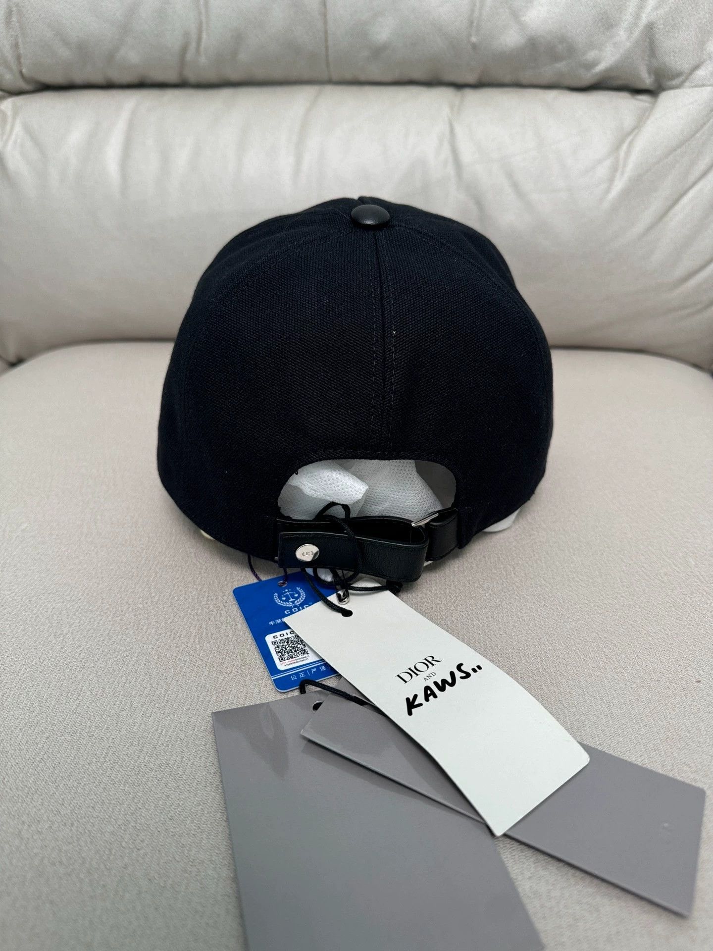 Dior Dior x Kaws baseball cap L black bees embroidery leather Size ONE SIZE - 3 Thumbnail