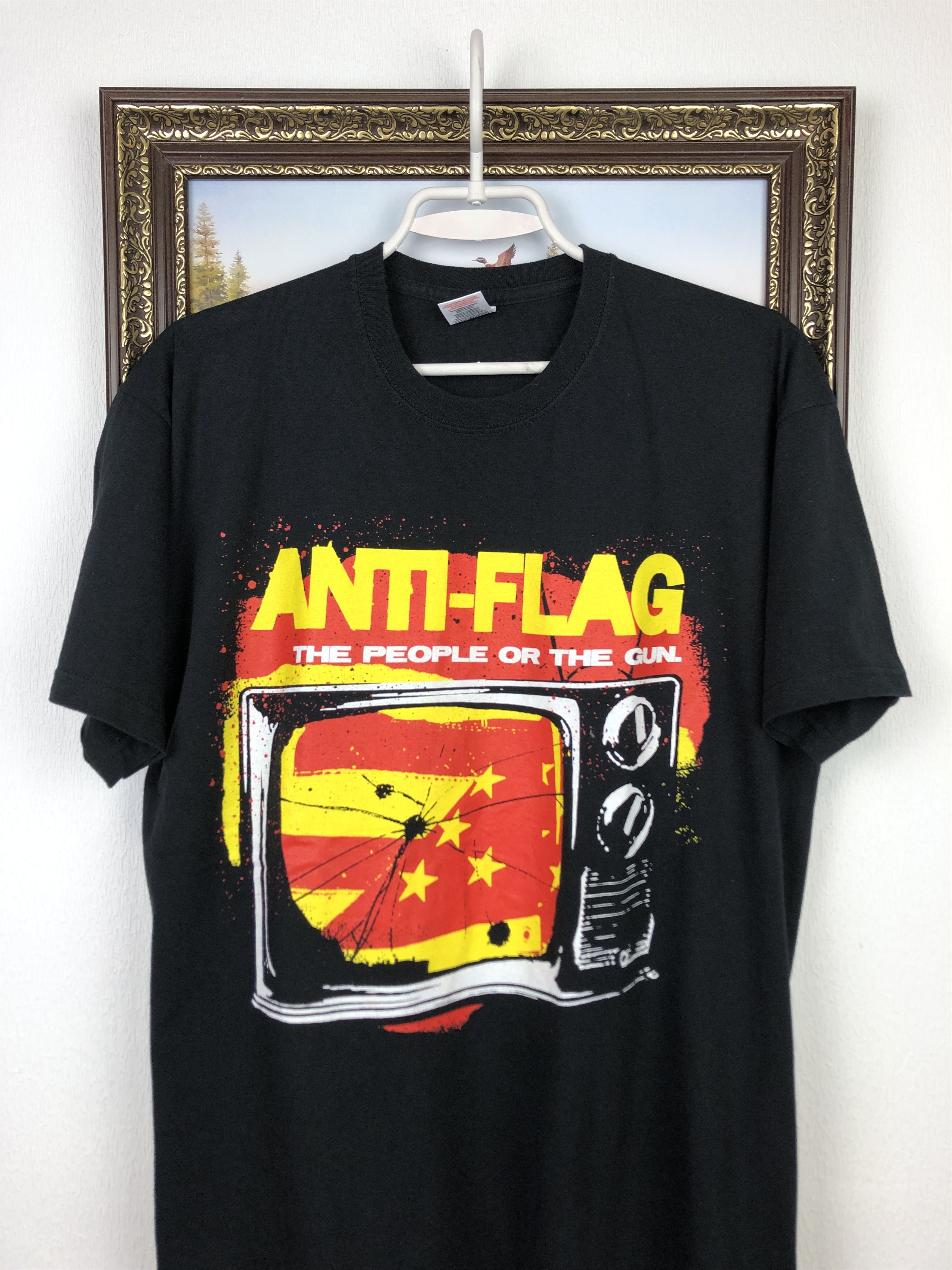 Band Tees Vintage Anti Flag Band Shirt Distressed Tee People Or Gun Size US L / EU 52-54 / 3 - 2 Thumbnail