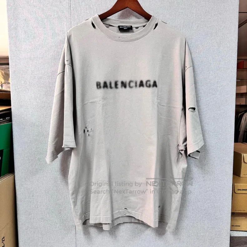 Balenciaga Balenciaga Faded Destruction Short Sleeve T-Shirt - Grey Size US XS / EU 42 / 0 - 1 Thumbnail