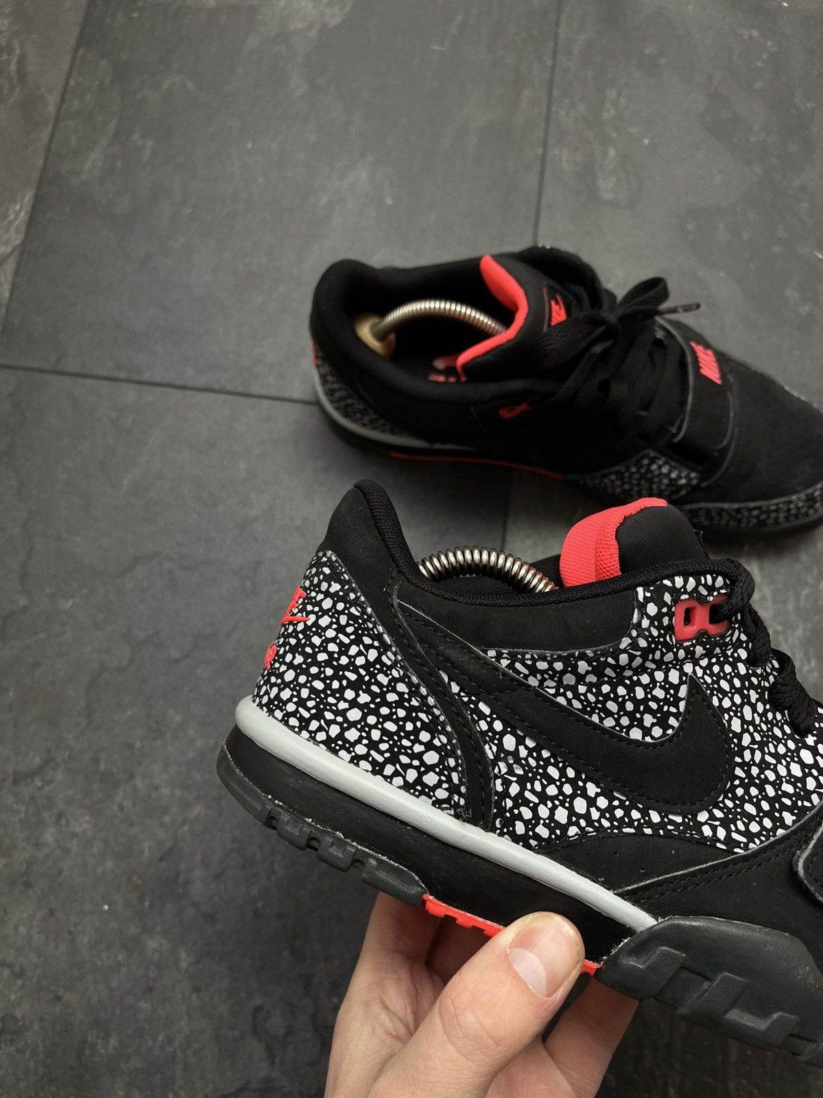 Nike × Streetwear × Vintage Nike Air Trainer 1 Low ST Black Safari Laser Crimson Size US 7 / EU 40 - 2 Thumbnail