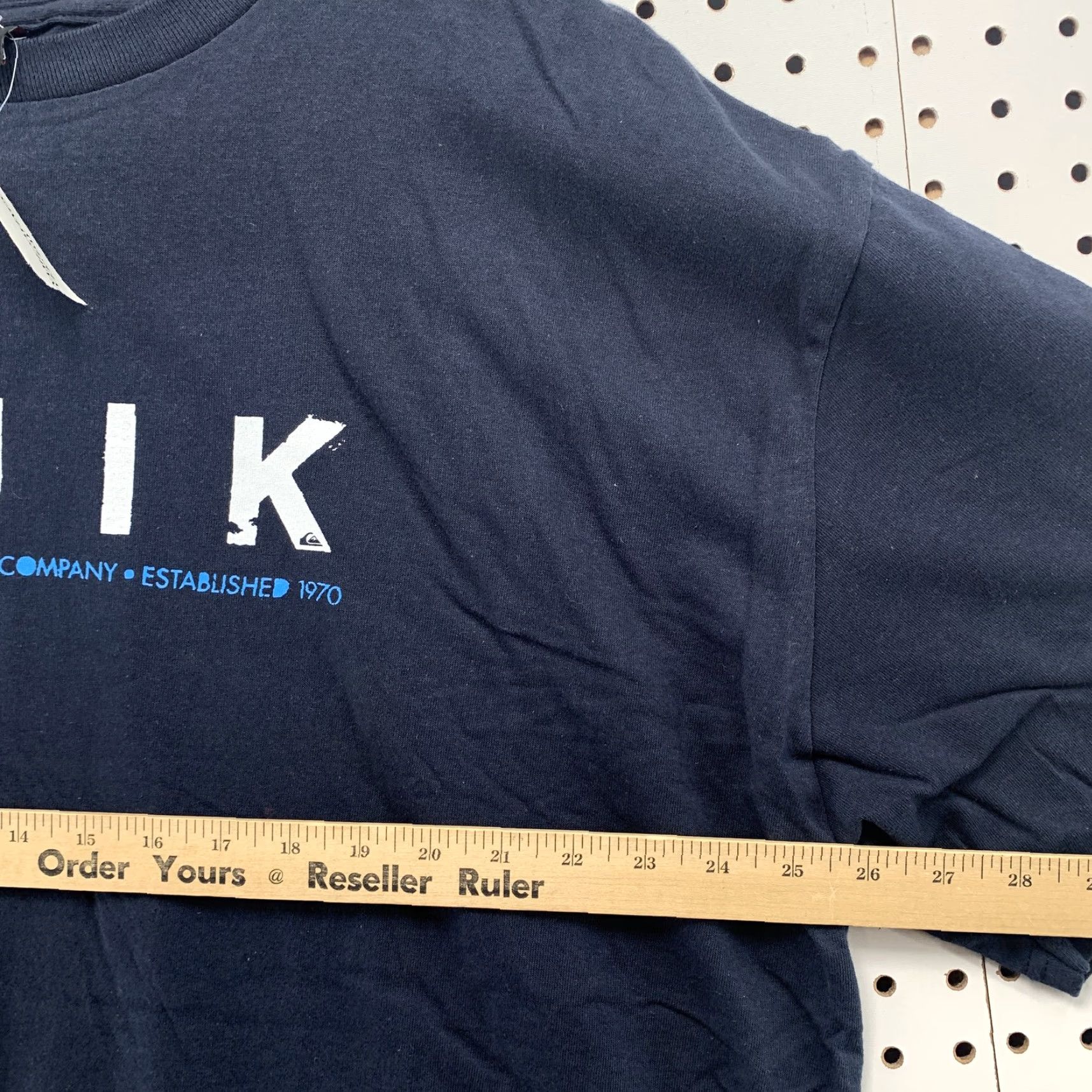 Quiksilver VINTAGE Quiksilver Shirt 2XL XXL Solid Navy Blue Surfer Short Sleeve Crew Neck NWT Mens 2000s Size US XXL / EU 58 / 5 - 4 Thumbnail