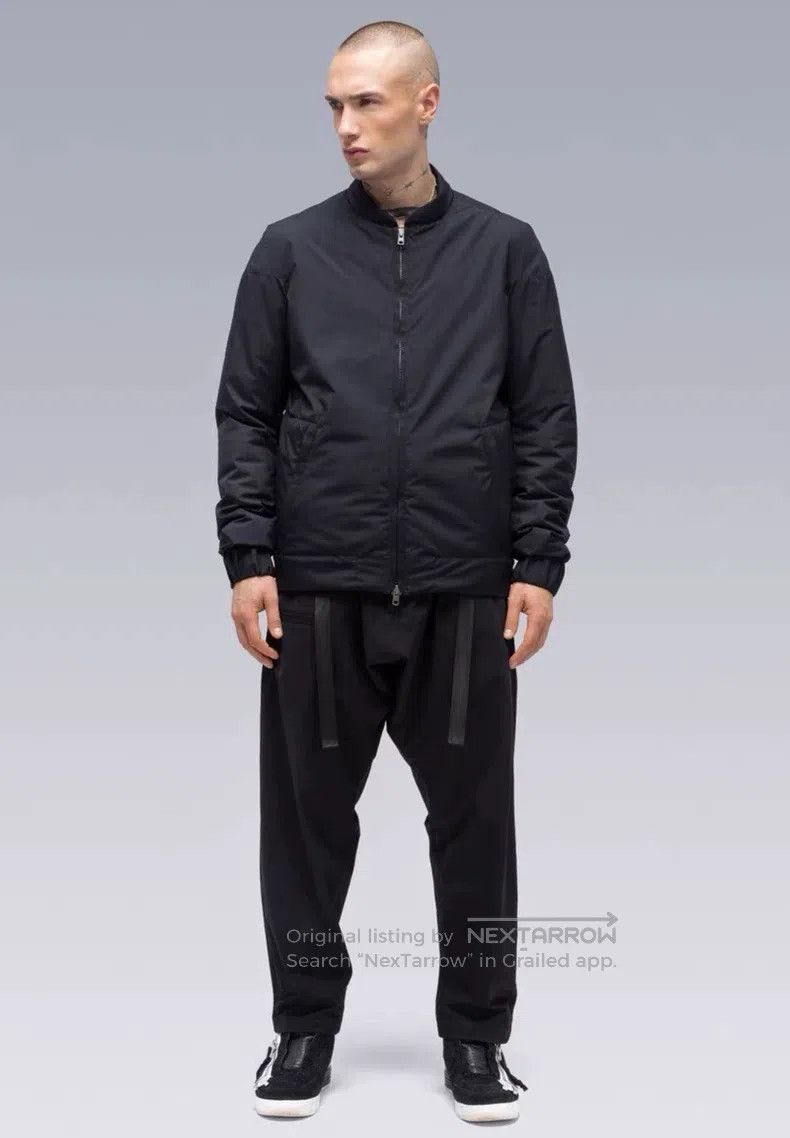 Acronym Acronym Black jacket Size US L / EU 52-54 / 3 - 1 Thumbnail