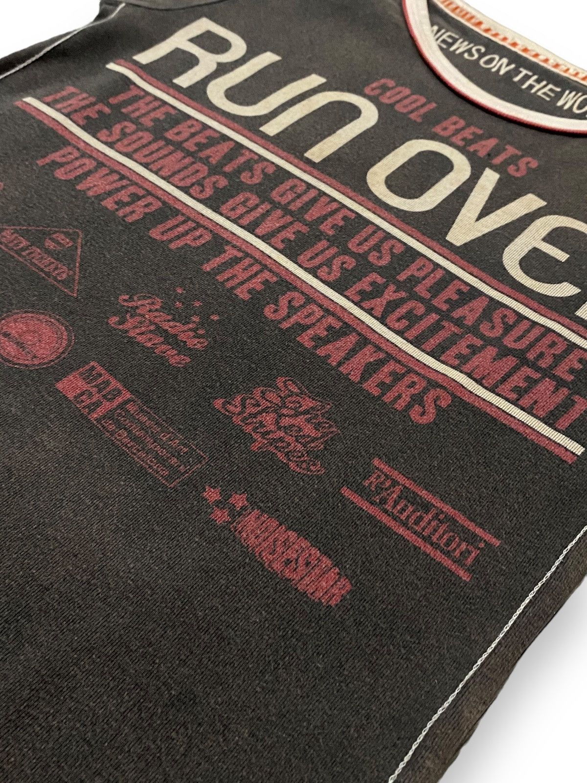 Japanese Brand JAPAN NEWSON THE WORLD VACANCY RINGER TEE Size S / US 4 / IT 40 - 7 Thumbnail