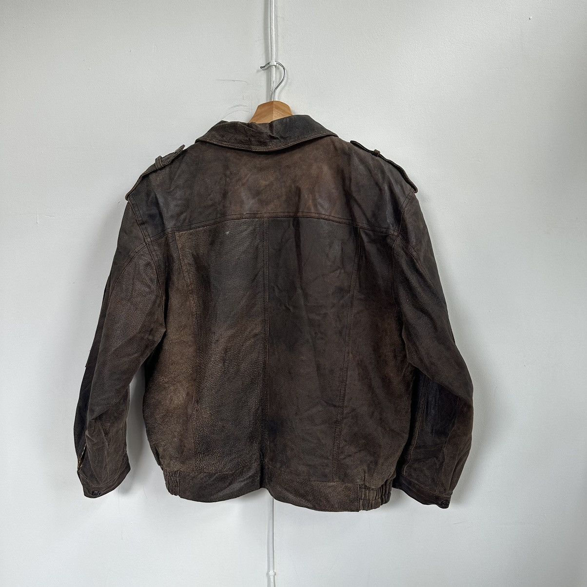 Vintage Vintage Brown Leather Jacket Travis Scott Size US M / EU 48-50 / 2 - 10 Thumbnail