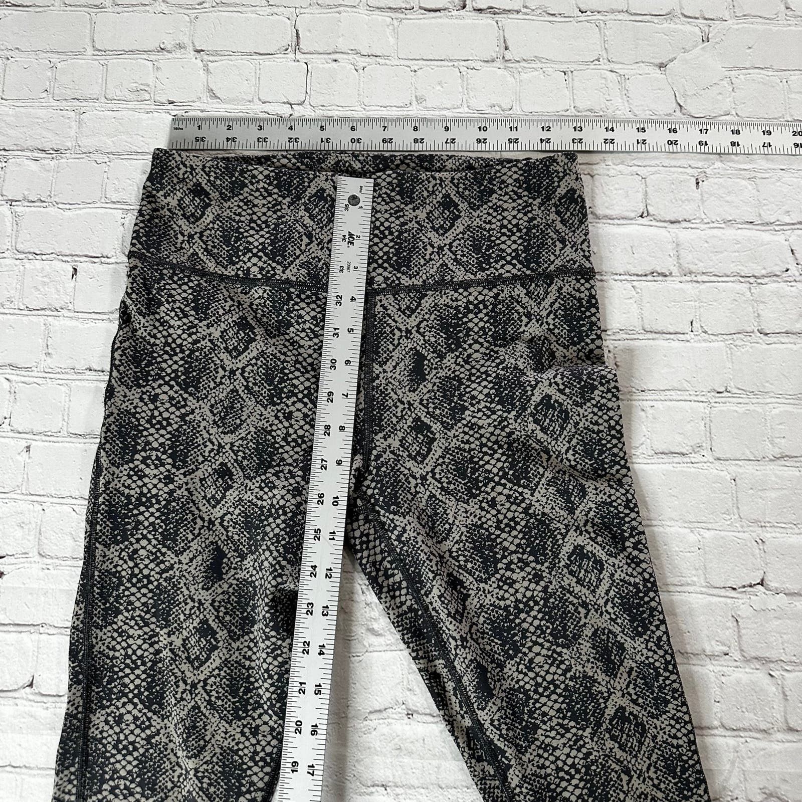 Athleta Athleta leggings size small Size 28" / US 6 / IT 42 - 7 Thumbnail