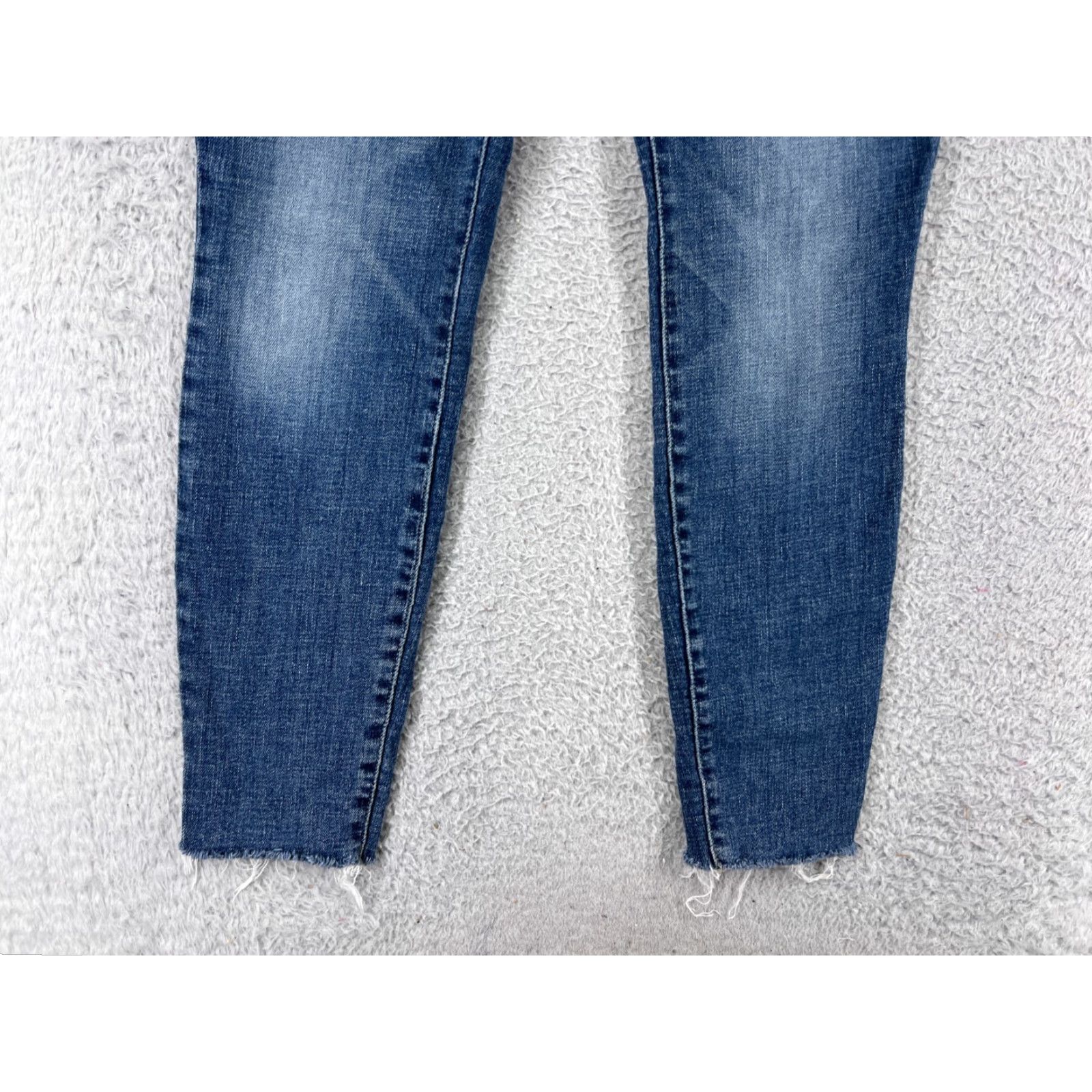 Lucky Brand Lucky Brand Jeans Women 2 Blue Denim Ankle Skinny Distressed Raw Hem Taper Size 26" / US 2 / IT 38 - 5 Thumbnail