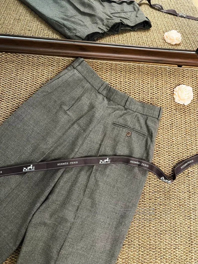 Hermes Hermes Margiela Era Wool Wide Leg Straight Business Pants, Size 25" / US 0 / IT 36 - 5 Thumbnail