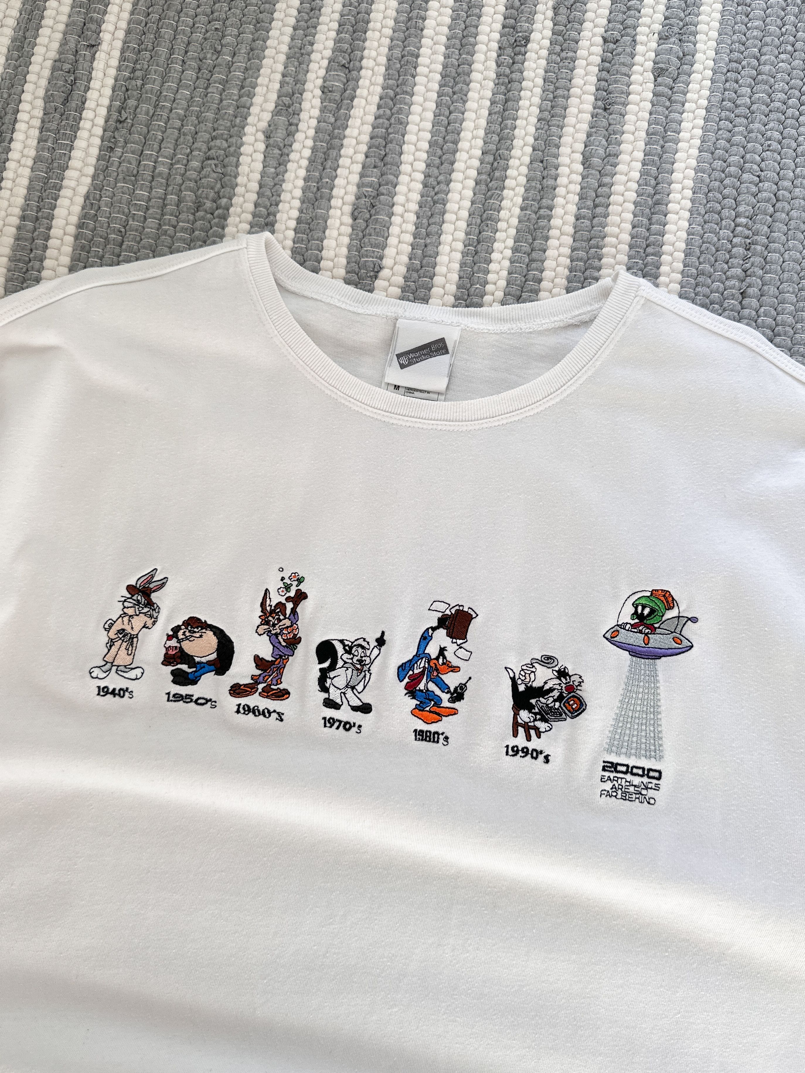 Vintage Vintage 1999 Warner Bros Tee Shirt Size US M / EU 48-50 / 2 - 3 Thumbnail