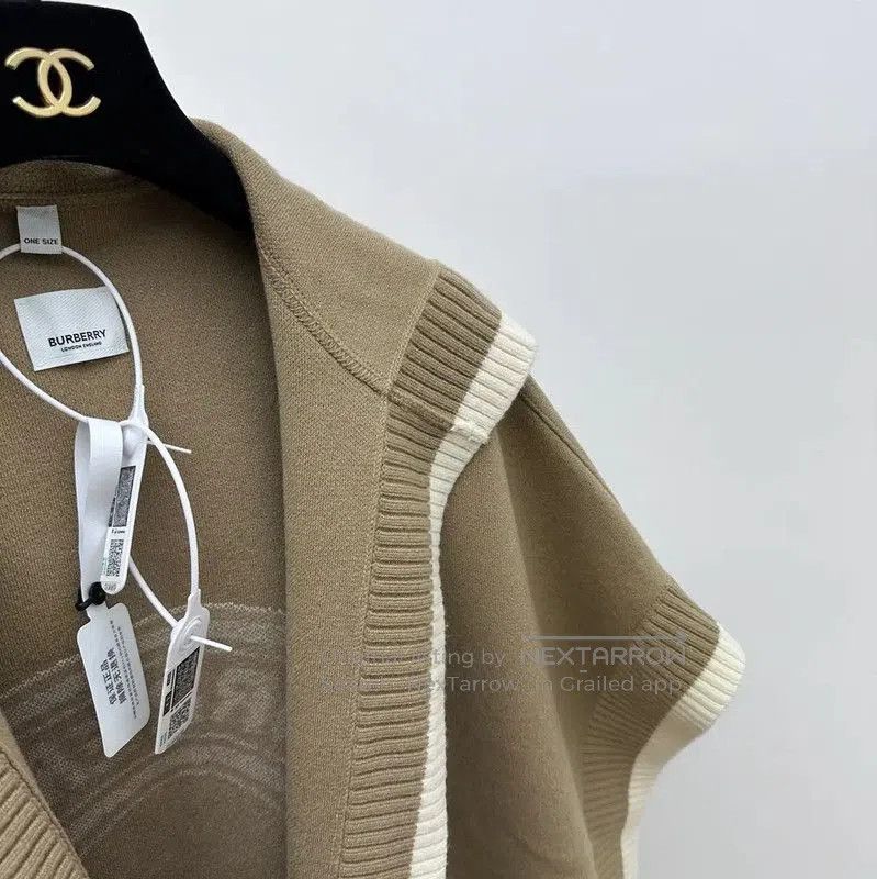 Burberry Burberry Women's Khaki Color Trench Coat. Size L / US 10 / IT 46 - 4 Thumbnail