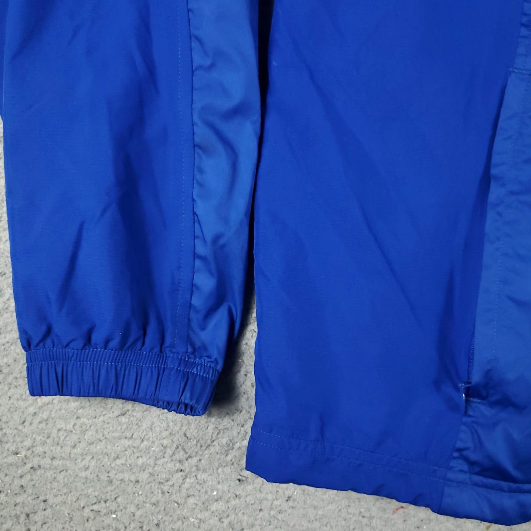 Adidas Adidas Jacket Mens XL Blue Windbreaker Pullover Long Sleeve Sports Activewear Jacket Size US XL / EU 56 / 4 - 3 Thumbnail