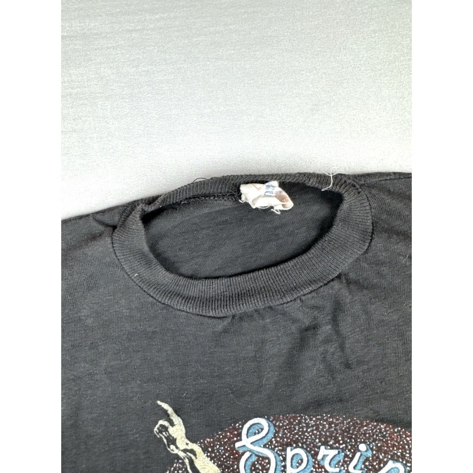 Vintage Vintage Bruce Springsteen Born In The U.S.A. Tour T Shirt Single Stitch M Black Cotton Blend Polyester Men T-Shirt 80s Band USA Rock Mens Size US M / EU 48-50 / 2 - 5 Thumbnail