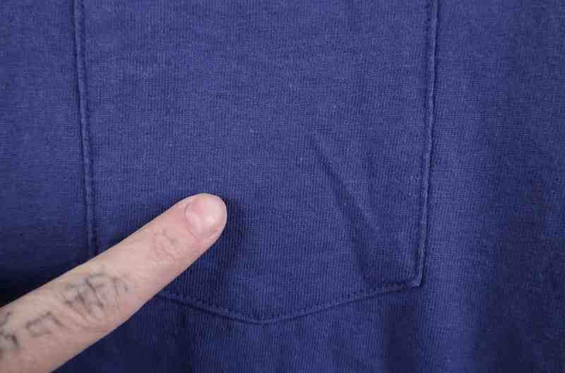 Carhartt Vintage Y2K Carhartt Spell Out Pocket T-Shirt Blue Cotton Size L / US 10 / IT 46 - 6 Thumbnail