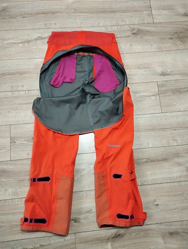 Mammut Mammut Eiger extreme Mittellegi Gore Tex Pro ski pants L Size 28" / US 6 / IT 42 - 8 Thumbnail