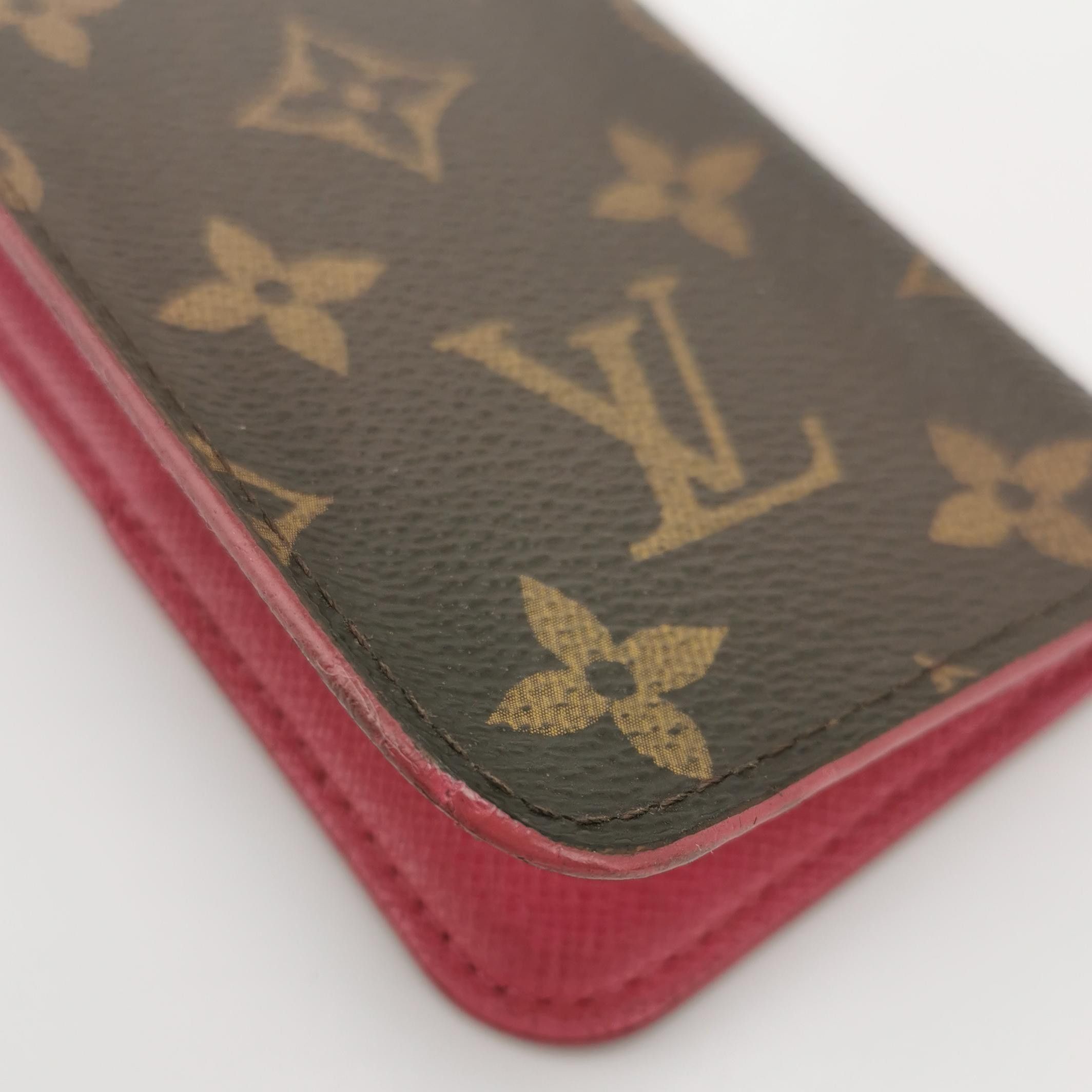Louis Vuitton Louis Vuitton (LV) Monogram Print Phone Case -y2506 Size ONE SIZE - 5 Thumbnail